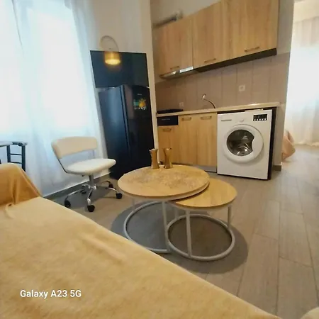 Airin Apartment Mesochorion (Evrytania)